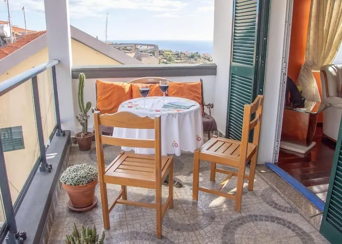 Casa Menezes Sunrise And Sunset Every Day Calheta (Madeira)