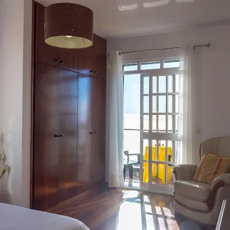 Holiday home Casa Menezes Sunrise And Sunset Every Day Calheta (Madeira)