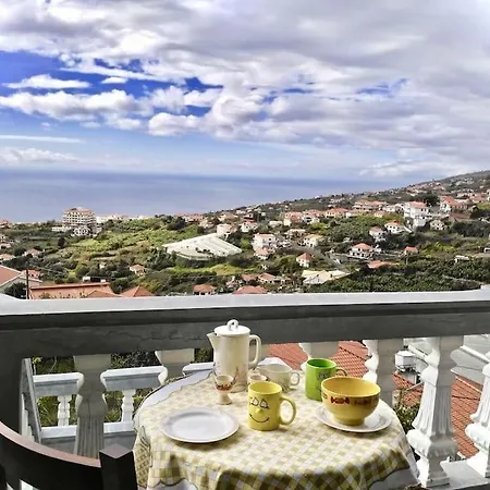 Casa Menezes Sunrise And Sunset Every Day Calheta (Madeira)