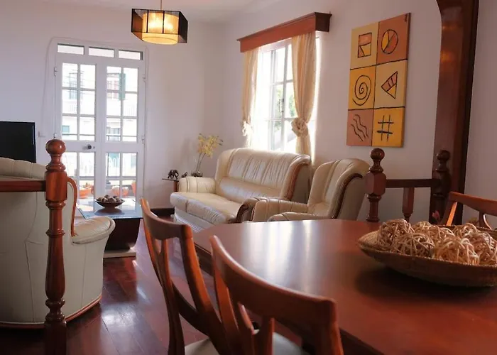 Casa Menezes Sunrise And Sunset Every Day * Calheta (Madeira)